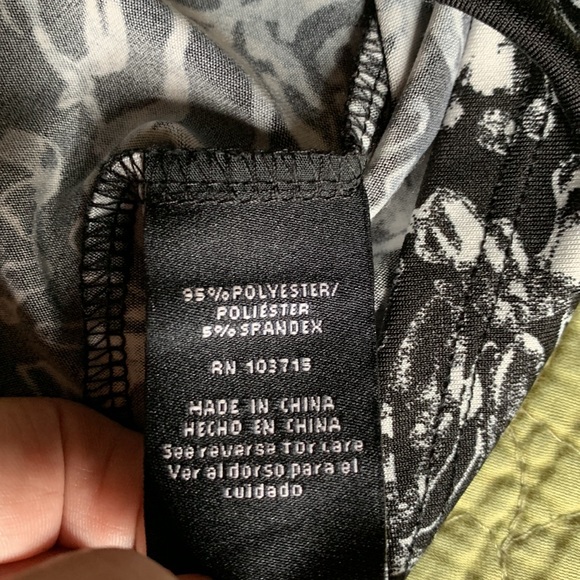 Zac & Rachel Woman Black and White Blouse * 1X - Picture 11 of 13